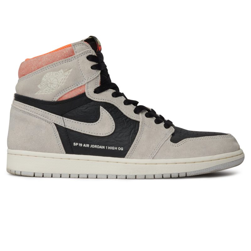 Air Jordan 1 Retro High Neutral Grey Hyper Crimson Crepslocker Front