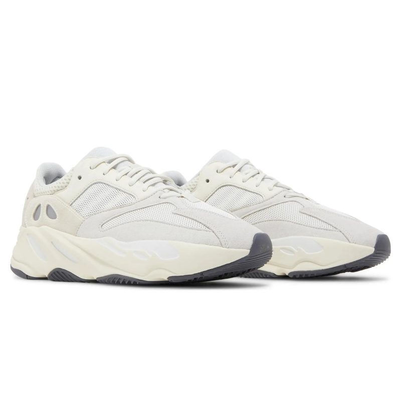 adidas yeezy boost 700 analog 2019 2023 eg7596 front side