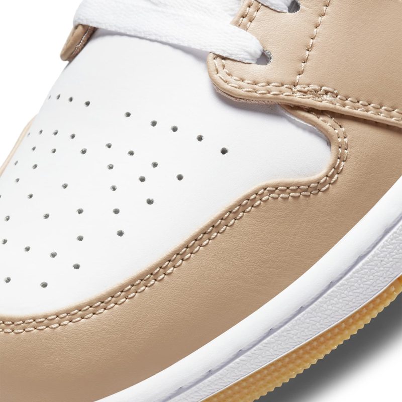 air jordan 1 mid tan gum 554724 271 toe