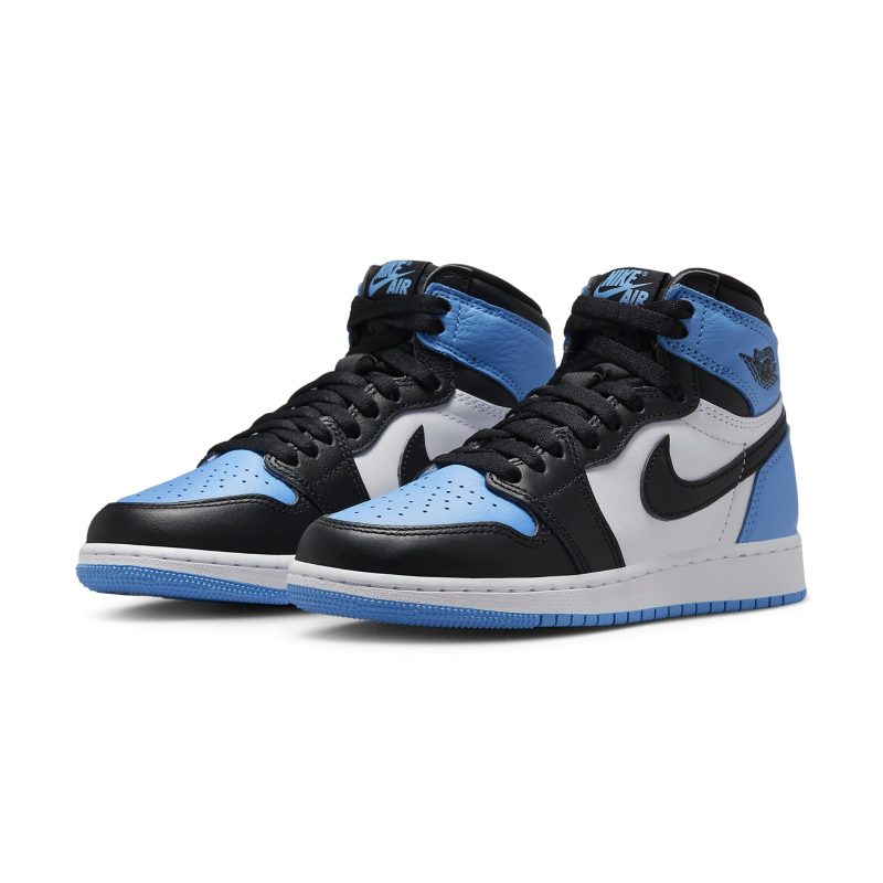 air jordan 1 retro high og unc toe gs fd1437 400 front side