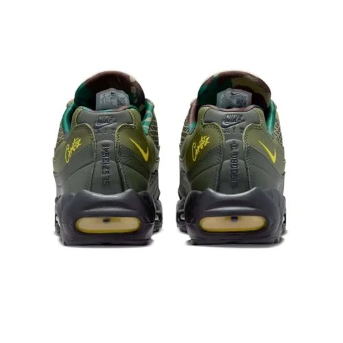 corteiz x nike air max 95 sp green fb2709 300 crepslocker back