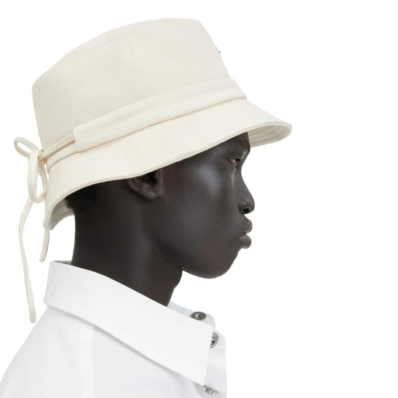 jacquemus le bob gadjo off white bucket hat 223ac001 5001 110 side detail