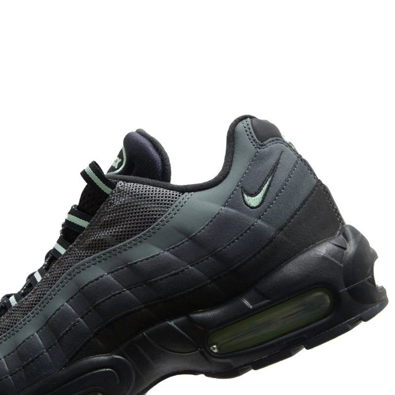 nike air max 95 vapor green hm0622 001 heel