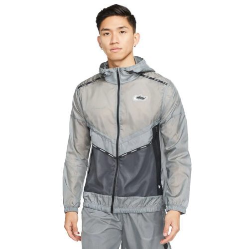 nike wild run windrunner grey jacket dd5392 084 model