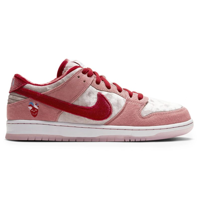 strangelove x nike sb dunk low valentine s day ct2552 800 side