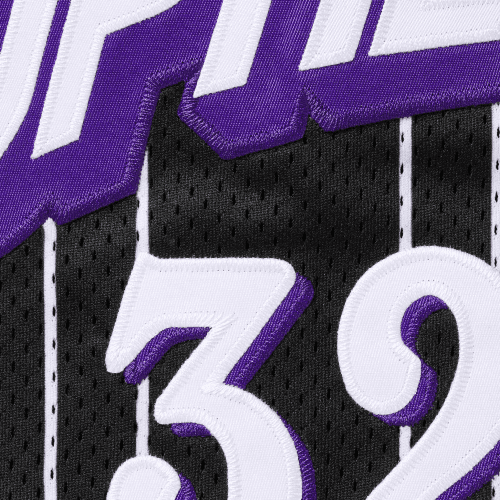 supreme star basketball black shorts detail