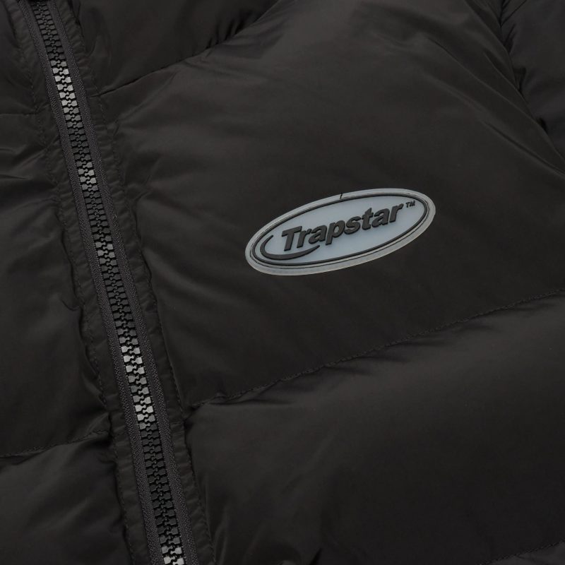 trapstar hyperdrive black white puffer jacket front logo